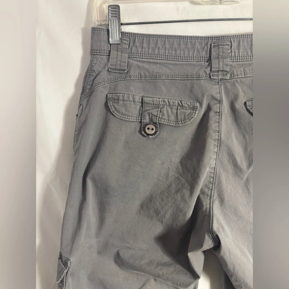 Gray Granola Grunge Mid Rise Wide Leg Baggy Capri Cargo Pants Size S-M - Picture 5 of 16